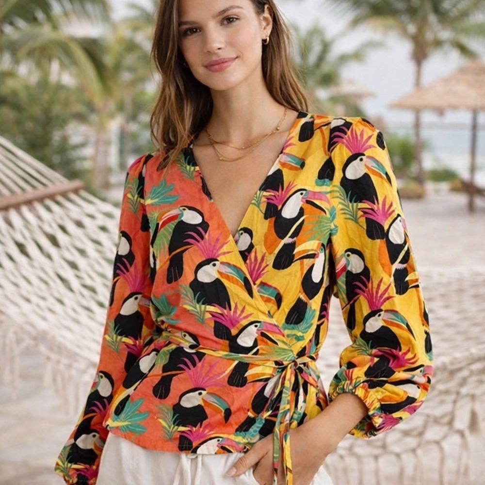 Farm Rio for Anthropologie Rainforest Toucan Wrap Blouse Size XS Beaded‎ Tassel